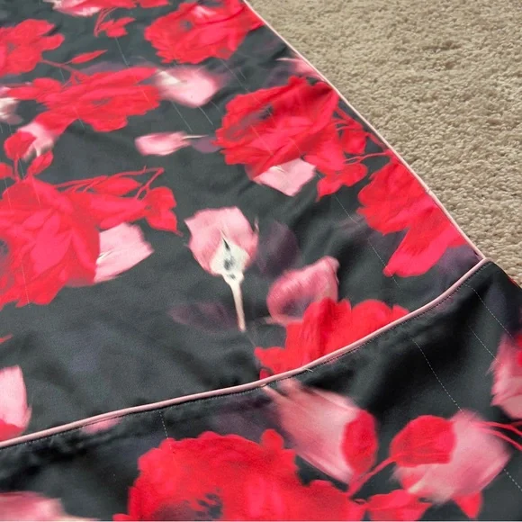 Victoria’s Secret Black Red Floral Satin Wide-Leg Pajama Pants Women’s Size XL - Picture 10 of 14
